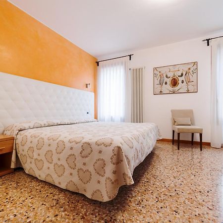 Hotel Roma Cittadella Esterno foto