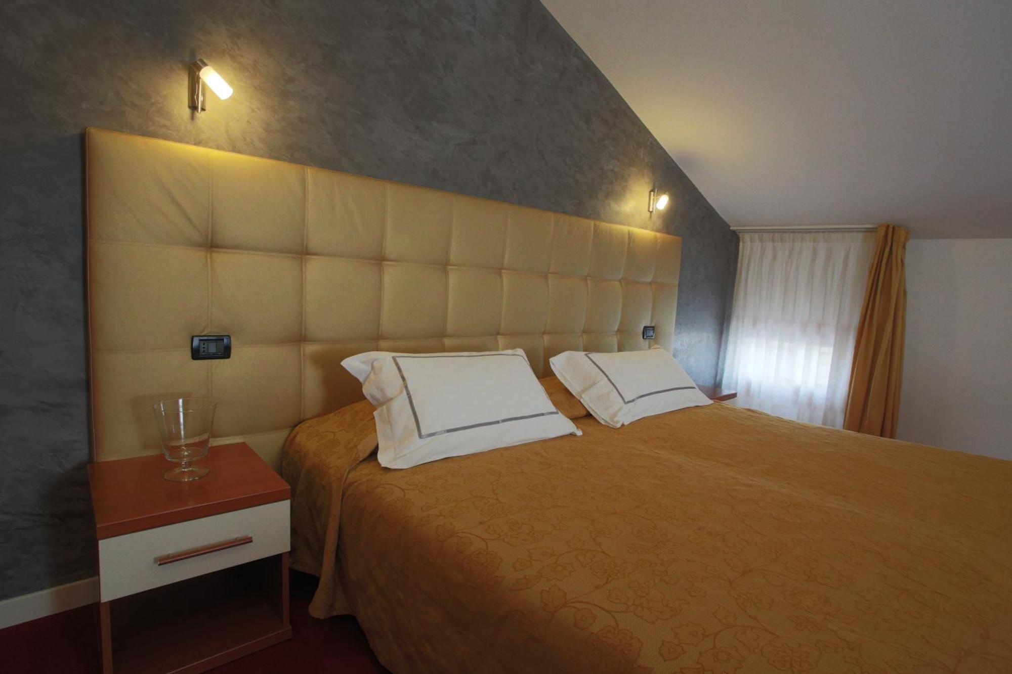 Hotel Roma Cittadella Esterno foto