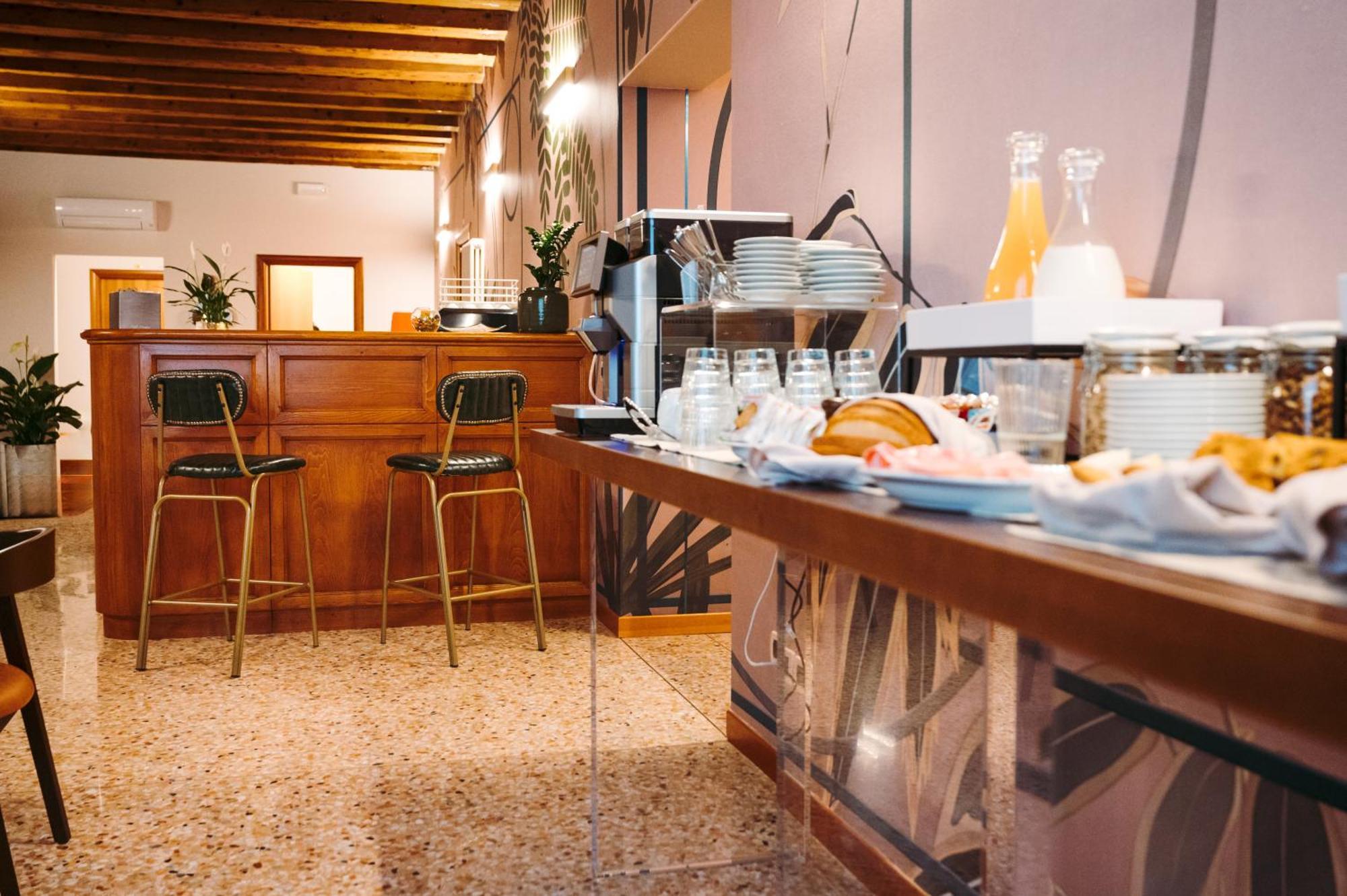 Hotel Roma Cittadella Esterno foto