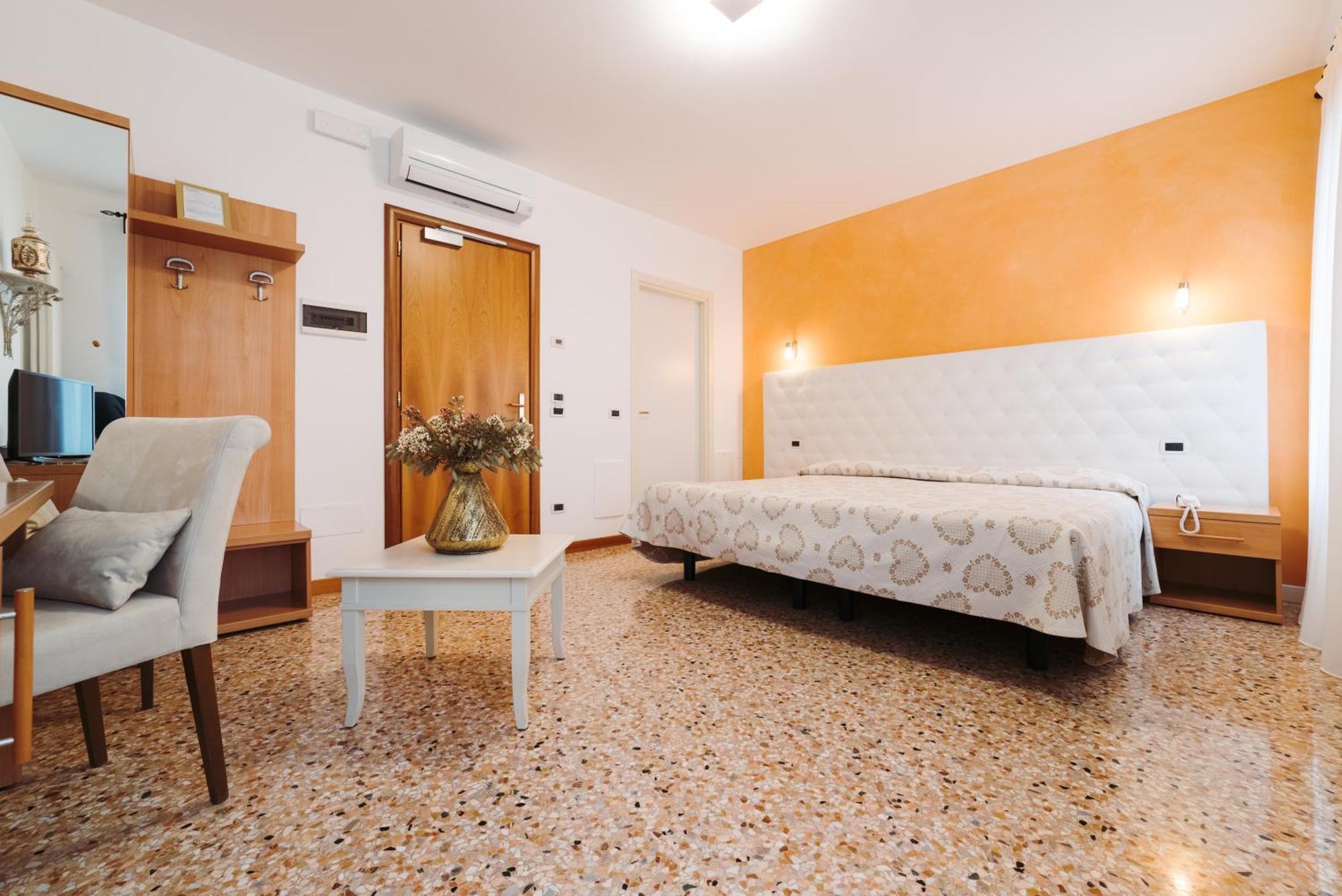Hotel Roma Cittadella Esterno foto