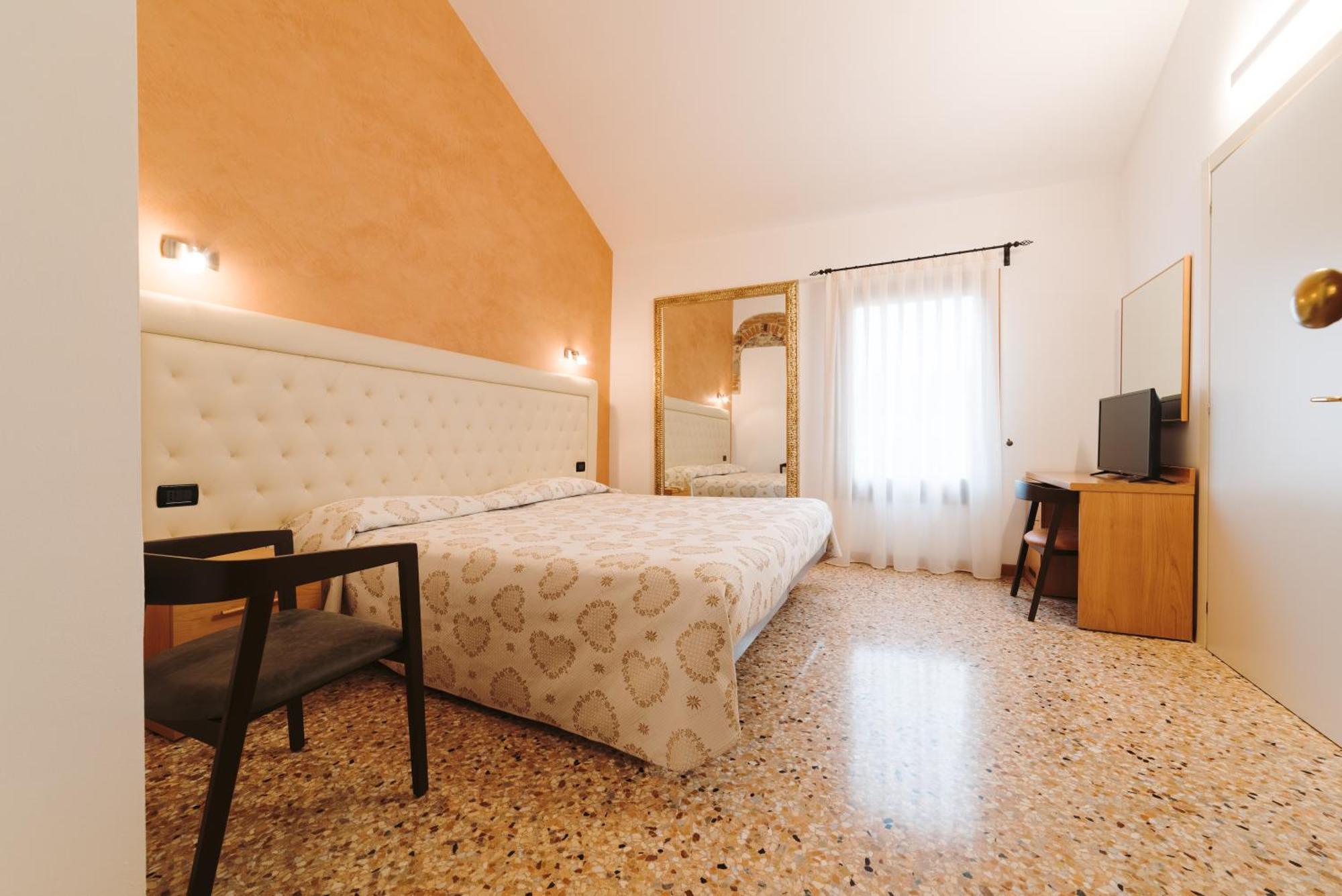 Hotel Roma Cittadella Esterno foto